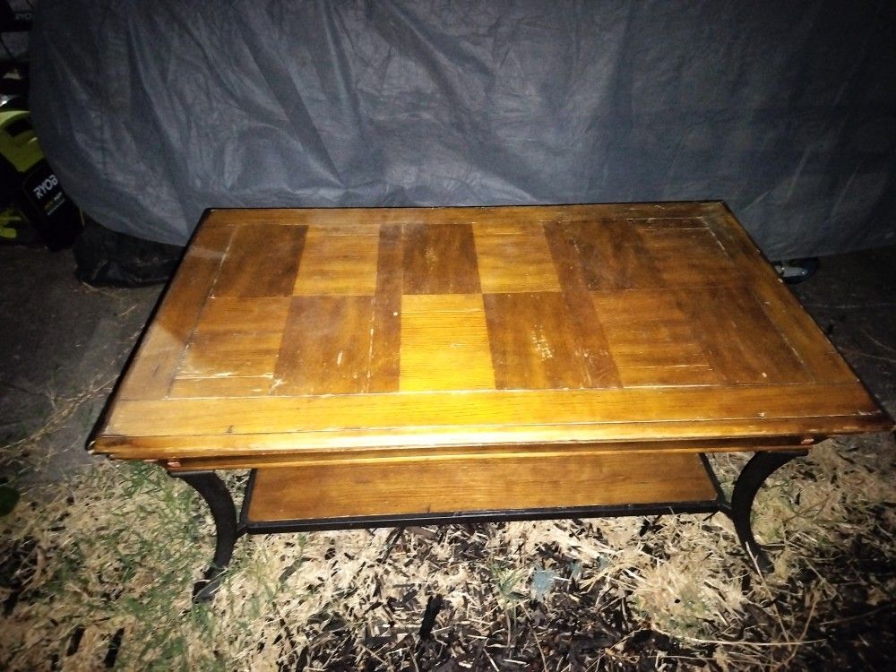Lift Top Coffee Table