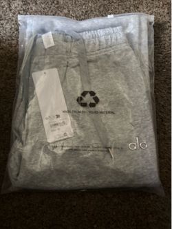 Alo sweats