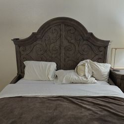 King Bedroom Set 