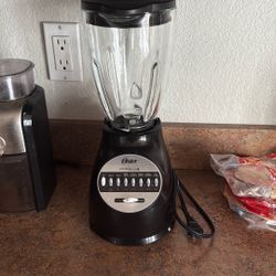 Oster Blender 