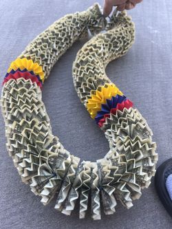 Money Lei