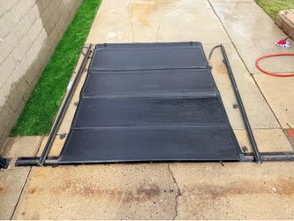 Line X flush truck cover