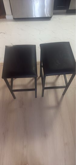 Set of 2 Black Bar Stools