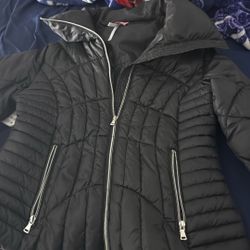 women puffer