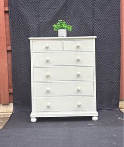 Pottery Barn Catalina Dresser - 6 Drawers