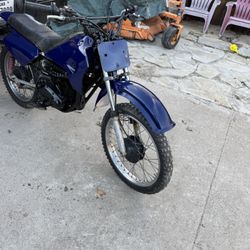 Yamaha Rt100