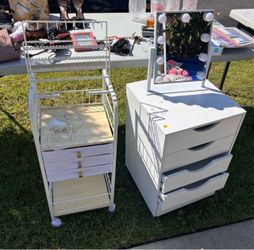 Jewelry rolling cart, small vanity
