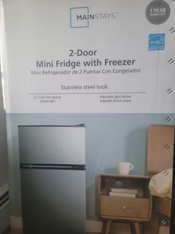 Mainstays 2 Door Mini Fridge