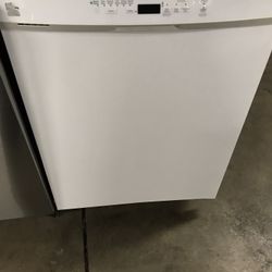 DISHWASHER 