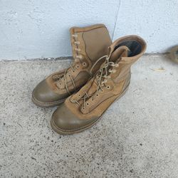 Danner 15670X USMC RAT Hot FT Mojave 8" Military Boots 