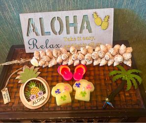 Hawaiian Decor