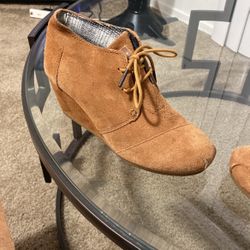 TOMS