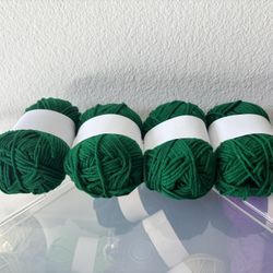 4 of 1.7oz 5 ply new Green color Milk soft Cotton Yarn Crochet Knitting