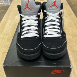 VERY LIGHTLY USED JORDAN 5 BLACK METALLIC REIMAGINED, SZ 7, OG, $400