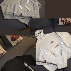 Essential Hoodies And Sweats 