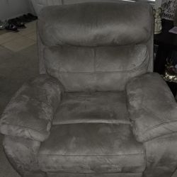 Recliner 