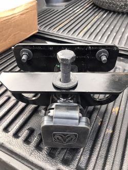 Dodge Ram Class 3 Hitch 2019/2020 No Drilling