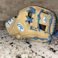 NEW w/tags Rawlings 11.5” Gold Glove Elite GGE115ICCB RHT