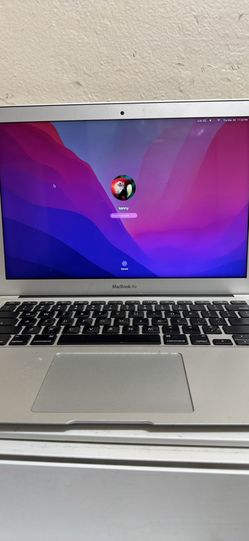 2017 MacBook Air 13” retina w/ top level specs from factory