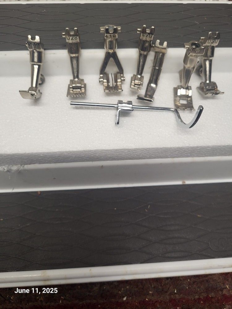 7 BERNINA Sewing Machine Feet