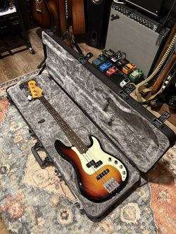 Fender American Ultra Precision Bass - Ultraburst