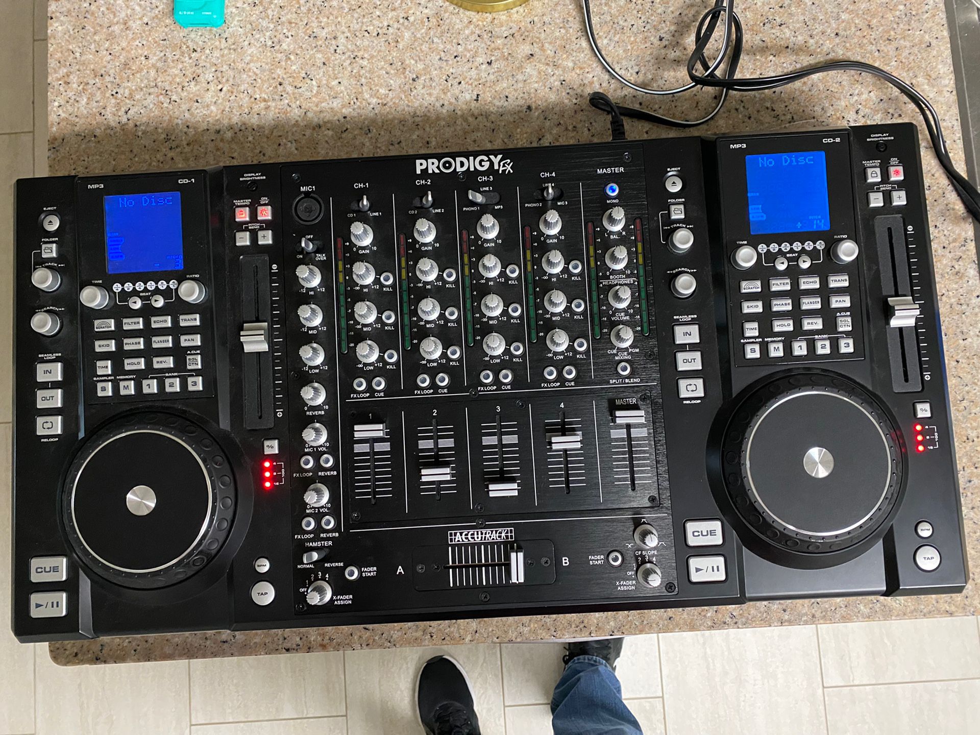 Prodigy Fix B52 Audio Mixer for Sale in Houston, TX OfferUp
