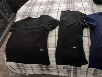 Like New Figs Casma Scrub Tops (L)