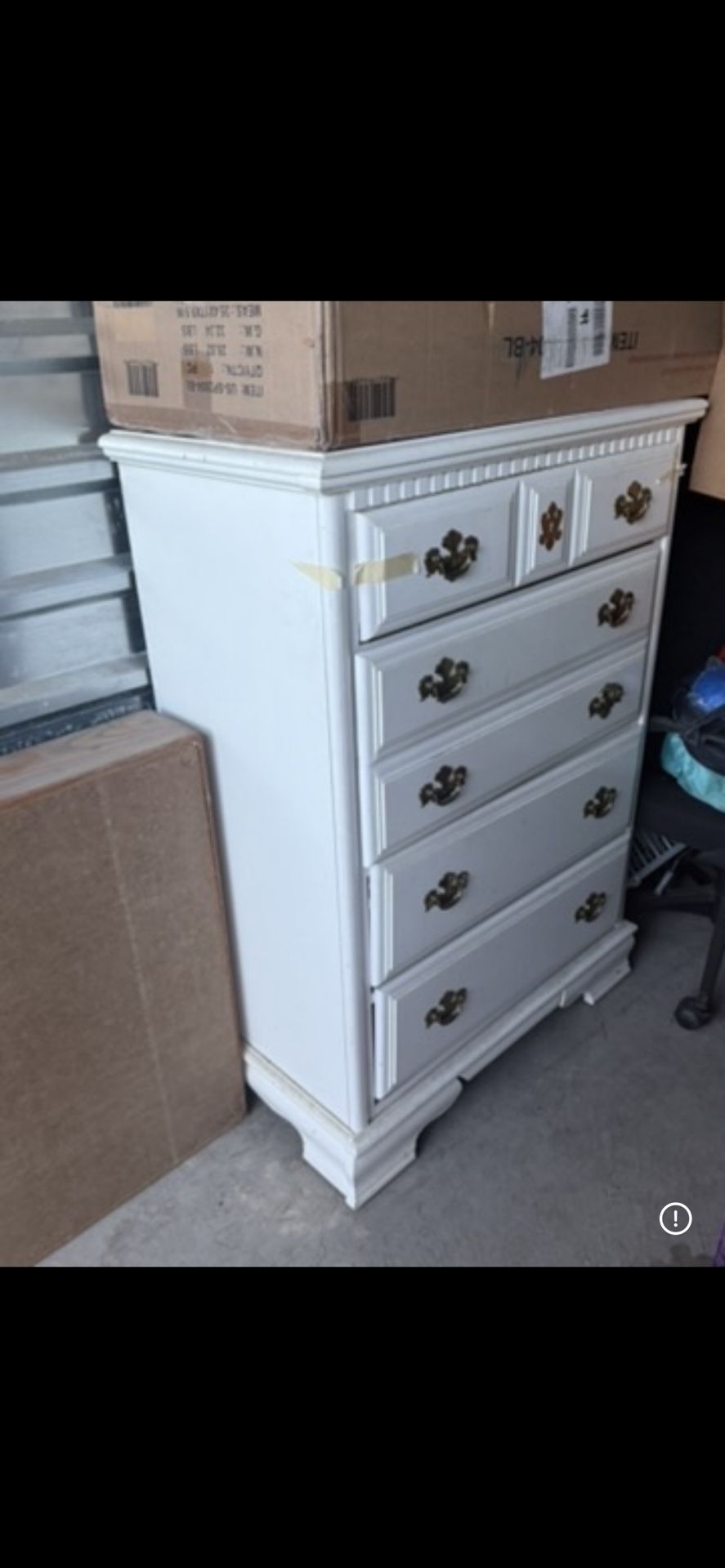 5 Drawer Vintage Bassett Dresser