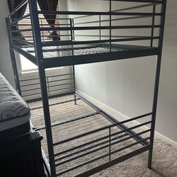 Twin Bunk beds