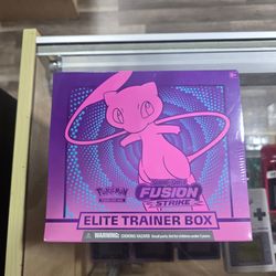 Fusion Strike Elite Trainer Box