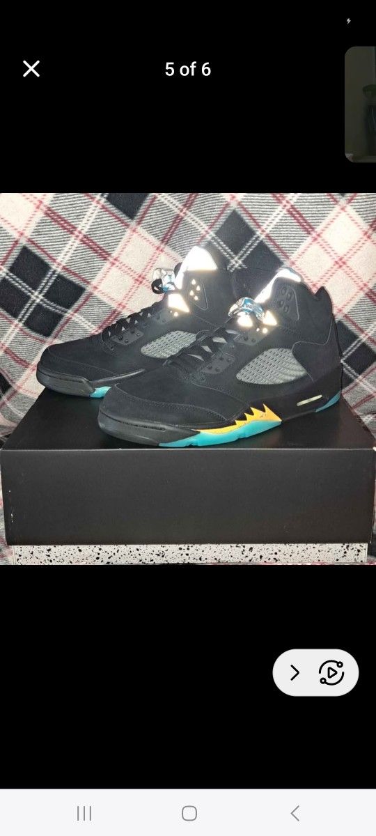 Jordans Aquas 5s