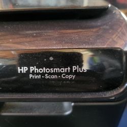 H p printer and scanner in a quarter mile turn left on the way around