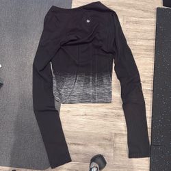 Lululemon shirt