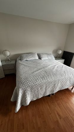 Set queen bed complete