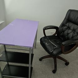 Office Chair And Table Free Pickup 