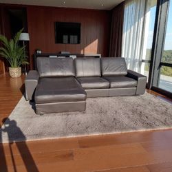 Brown Leather Sectional! Leather Sectional! Delivery Available!