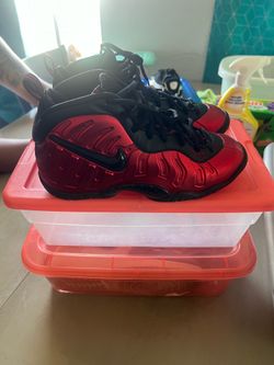 Nike Air Foamposite Pro sneakers in the Varsity Red/Black