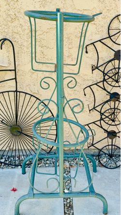 Vintage swinging plant stand