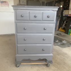 Grey Dresser
