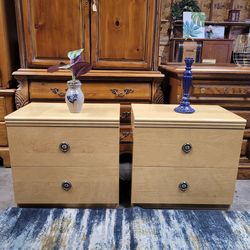 CUTE NIGHTSTANDS $100 BOTH