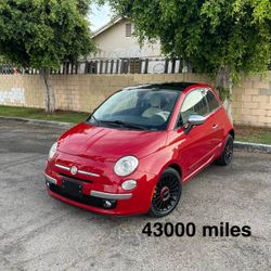 Fiat 500 Lounge *Clean title*