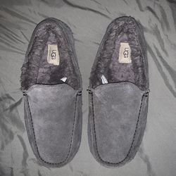 Ugg Men’s Suede Ascot Slippers - Size 11