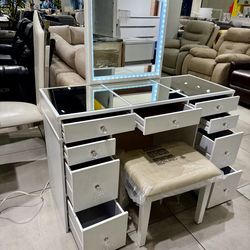 Vanity with stool 🔥🔥🔥