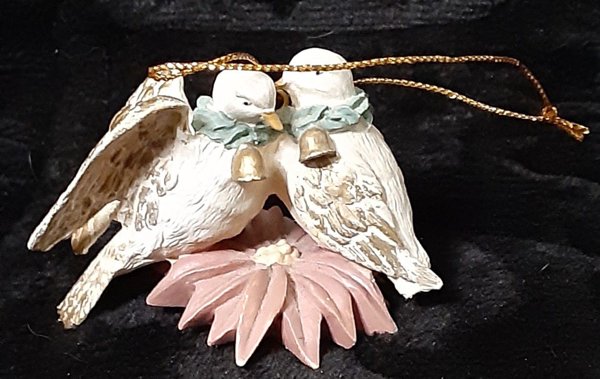 Vintage Two Love Doves Christmas Ornament 