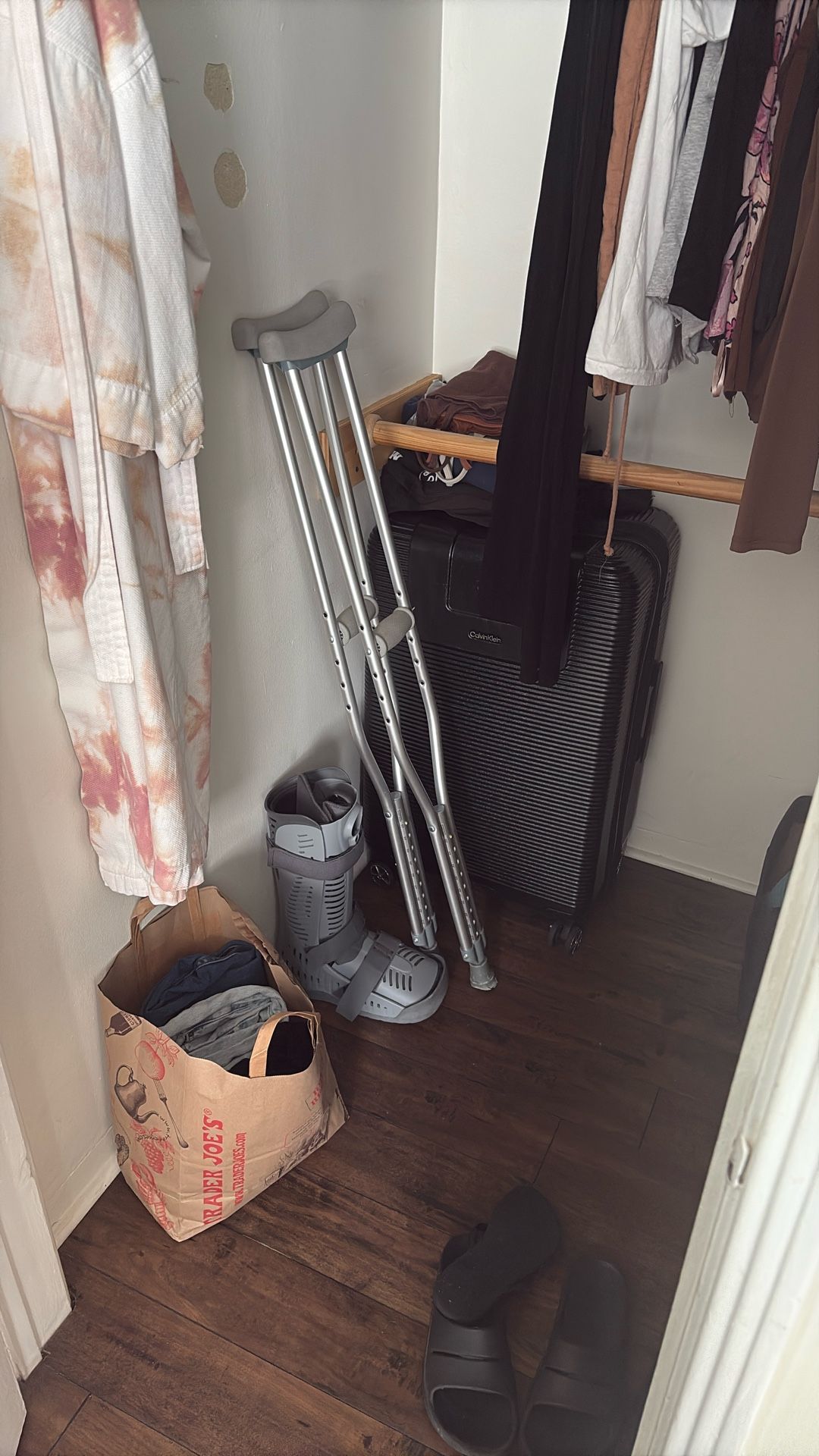 Walking Boot + Crutches