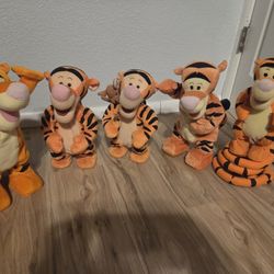 5 Bouncy Tiggers