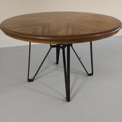 40 In Round Beautiful Wood Dining Table
