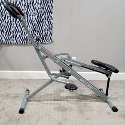 Squat Assist Row-N-Ride

