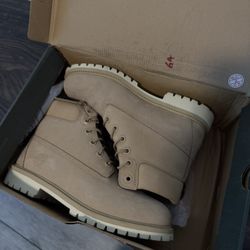 Timberlands Size 6 Og All