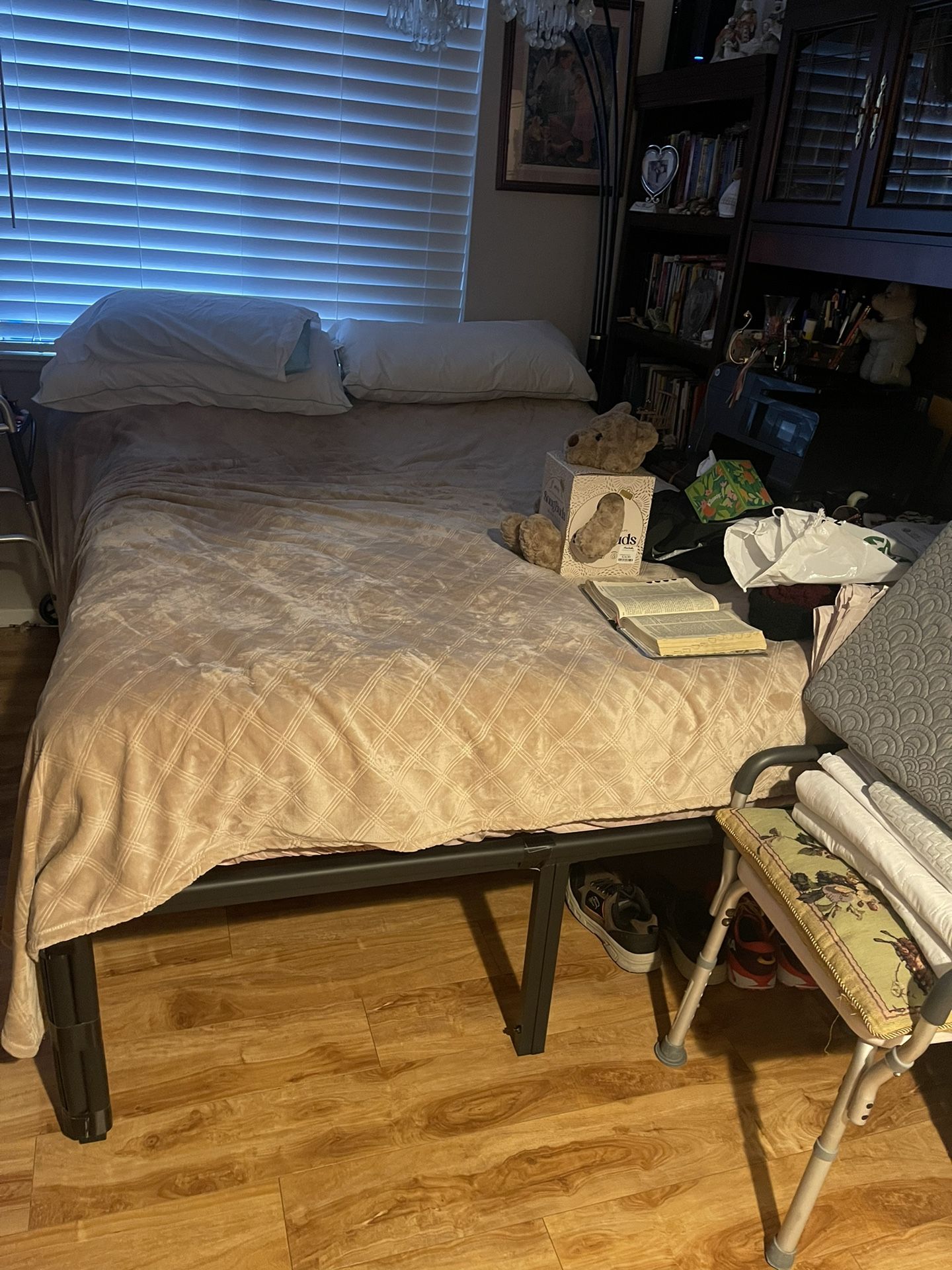 Need Gone ASAP! Queen Size Bed Frame/ Mattress
